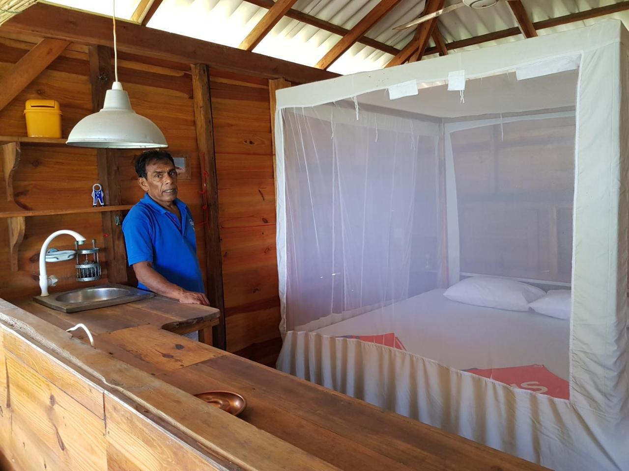 Albero Cabanas Baie d'Arugam Extérieur photo